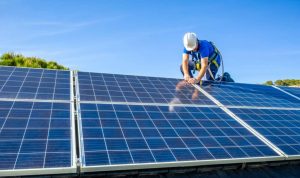 Installation et mise en production des panneaux solaires photovoltaïques à Cleder